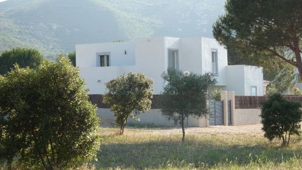 VILLA ALYSSE - 4 camere - 8/10 persone - CALVI VILLA ALYSSE - 4 camere - 8/10 persone - CALVI